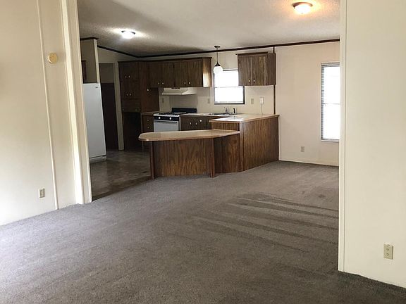 5th image of 1303 Money St Lot 14