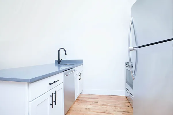 Rented by Bohemia Realty Group | media 5