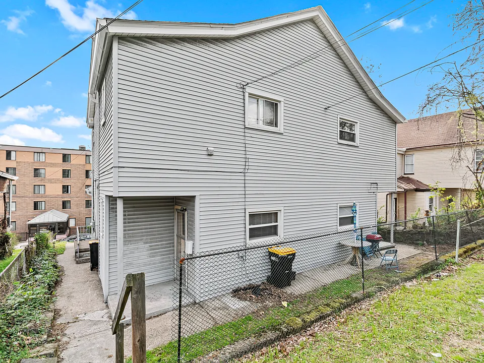 732 Chartiers Avenue_21_04152026