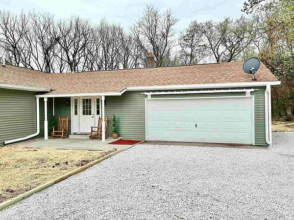 4th image of 4417 E County Road 150 S