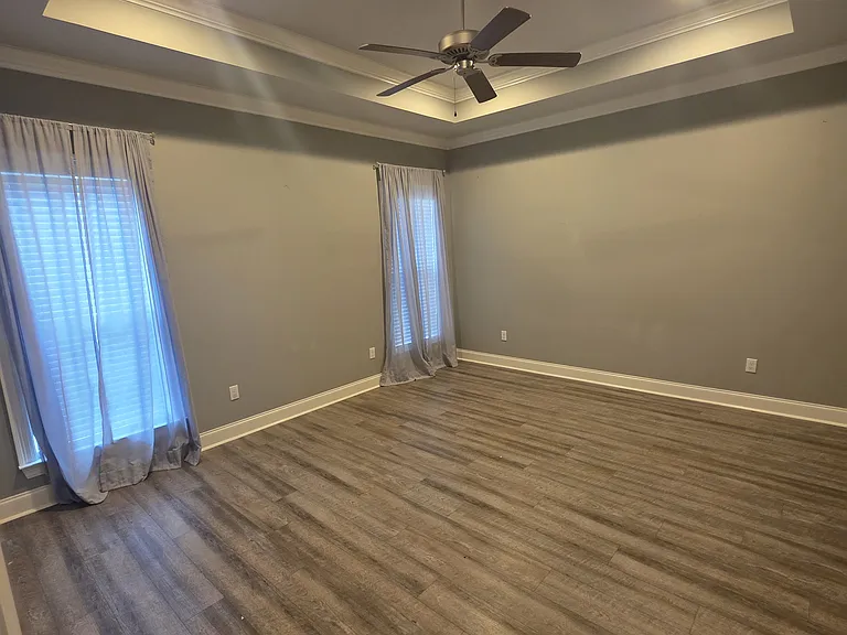 10285 Valmon Burns Way — Photo 14