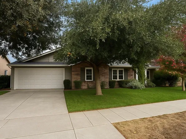 346 E Carpenter Ave, Reedley, CA 93654