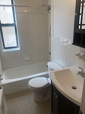 5th image of 36 Convent Ave APT 21