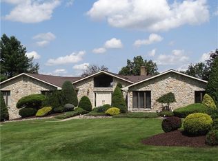 115 Tanglewood Dr, Mcmurray, PA