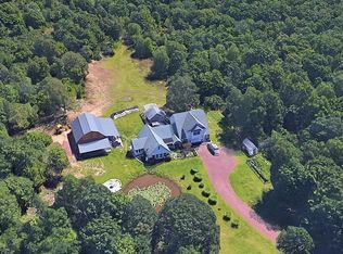 41 Finnegans Way, Bear Creek Township, PA 18702