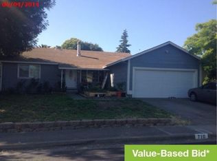710 Barry Ct, Rohnert Park, CA 94928