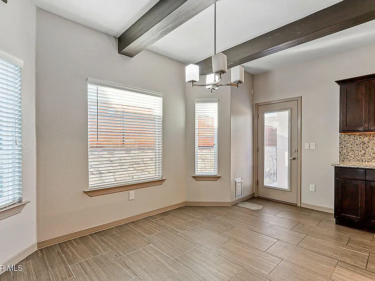 3635 Morgan Bay St — Photo 9