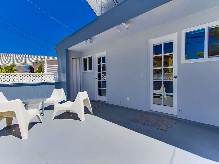 826 Brighton Ct — Photo 20
