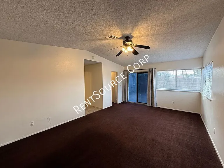 519 W Avenue J15 — Photo 13