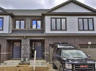 36 Woodedge Cir, Kitchener, ON N2R0P8