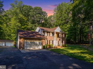 10708 Mystic Pointe Dr, Fredericksburg, VA 22407