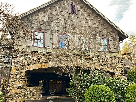 2nd image of 1638 High Mountain Drive #E
