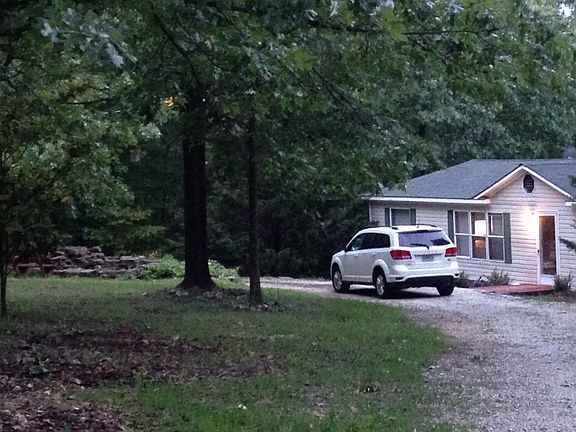 Circle driveway
