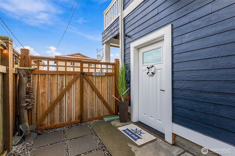 5th image of 4116 Matia Drive
