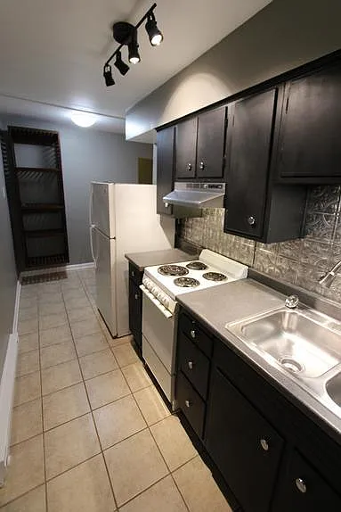 218 Alexander Ave #2 — Photo 1