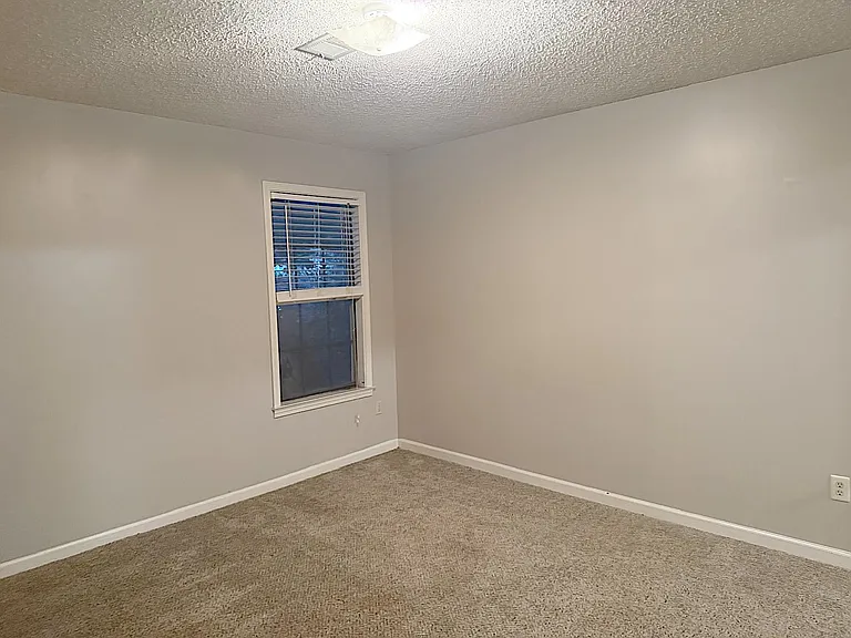 6788 The Willows Cv — Photo 15