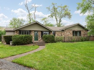 20938 N Ash St, Deerfield, IL