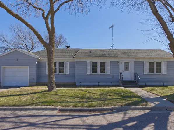 100 Hickory St S, Lester Prairie, MN 55354