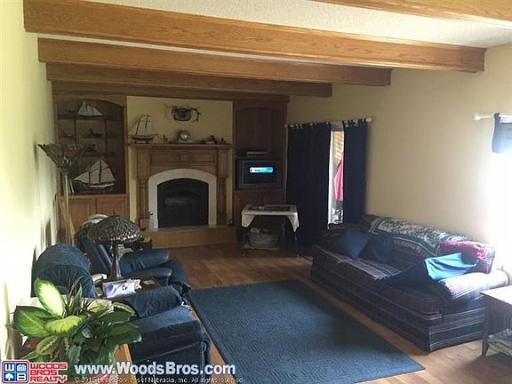 4th image of 2101 W Winfield Ct