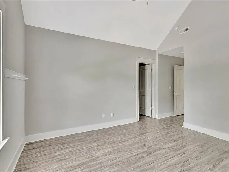 5414 High St — Photo 7
