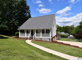 2072 James Dr, Southside, AL 35907