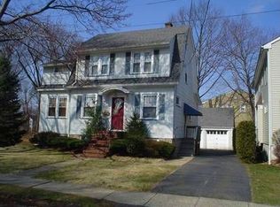 427 Denman Rd, Cranford, NJ 07016