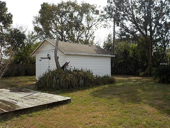 3rd image of 1900 Oglesby Ave