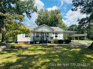 538 Old Airport Rd, Carrollton, GA 30116