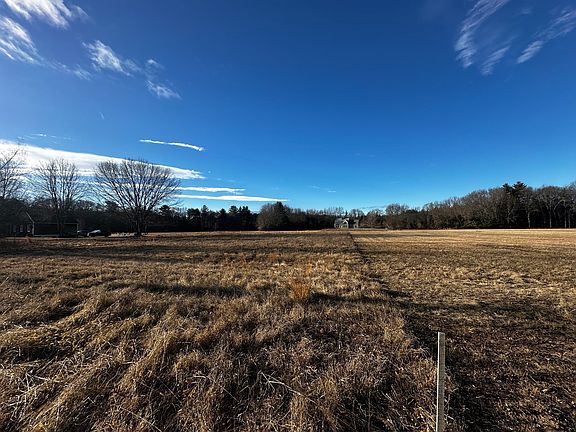 3rd image of 217 Pomeroy Meadow Rd Lot 3R
