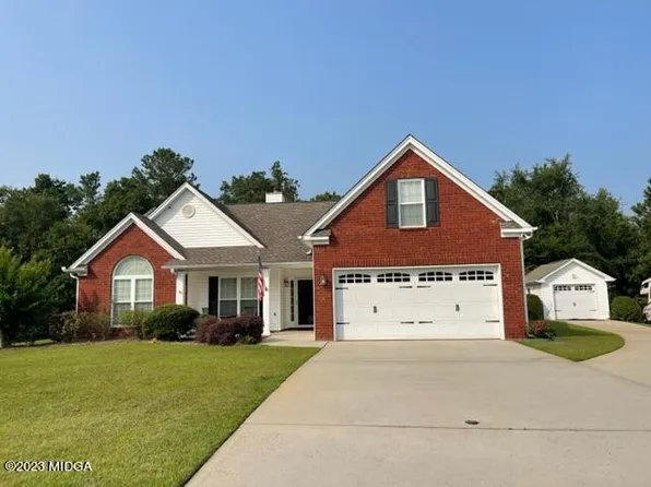 247 Heathwood Dr, Macon, GA 31206