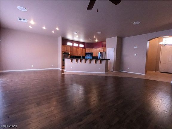 4th image of 10076 Clifton Forge Ave