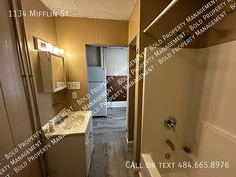 1134 Mifflin St — Photo 6