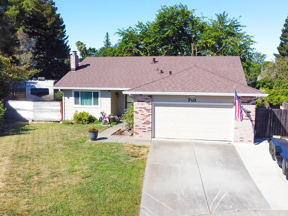 1st image of 701 Sequoia Drive