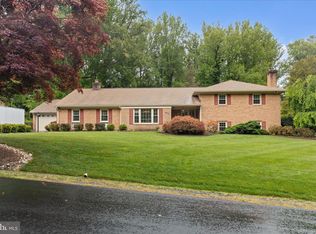 10205 Old Hunt Rd, Vienna, VA 22181