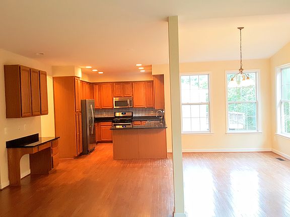 4th image of 5630 Northton Ct