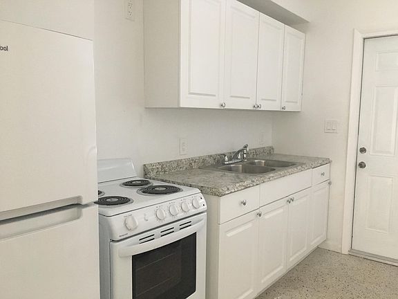 2nd image of 1416 N J St #1416