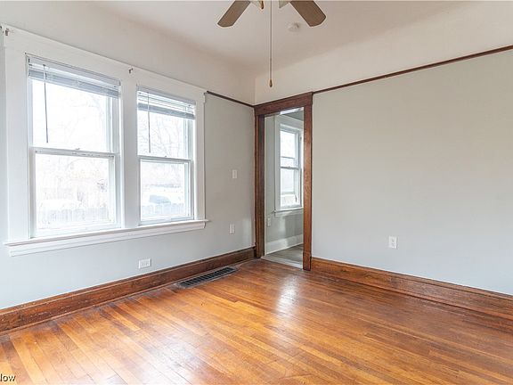 4th image of 3779 W 32nd Pl