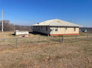 15570 E County Road 1590, Lindsay, OK 73052