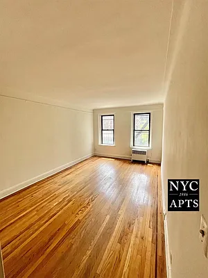 Rented by New York City Apartments | media 6