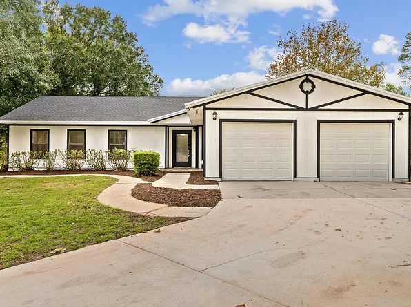 6221 Whispering Ln, Titusville, FL 32780