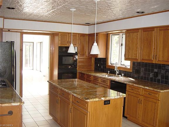 4th image of 305-4 Woodridge