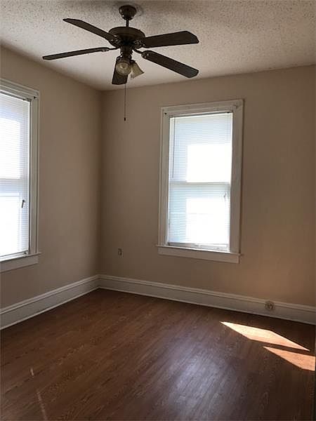 2nd image of 514 Glenmar Ave