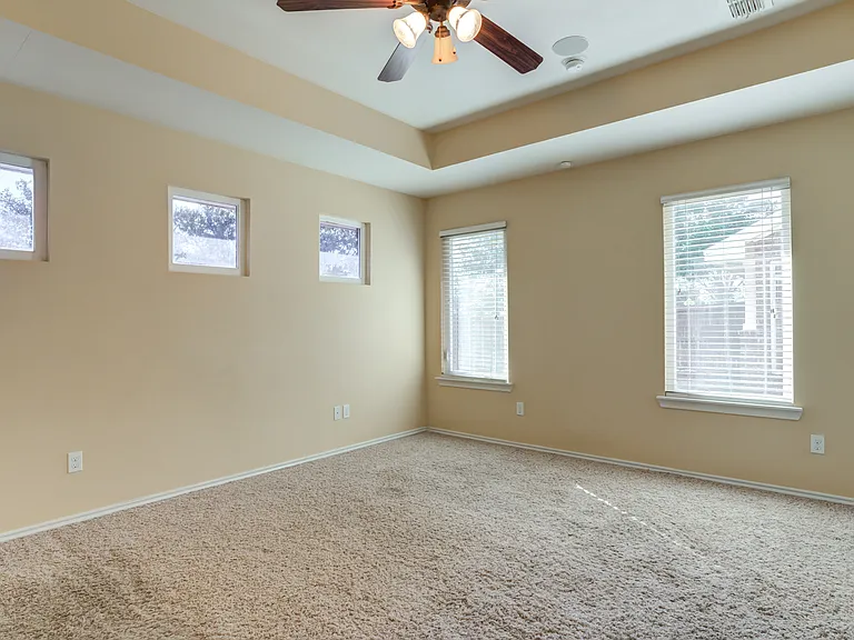 4802 Amherst St — Photo 31