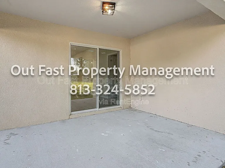 1806 Dorothy St — Photo 16