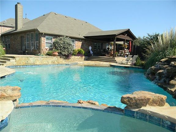 2nd image of 8503 Marion Dr