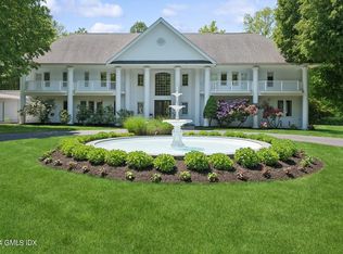 128 N Racebrook Rd, Woodbridge, CT 06525