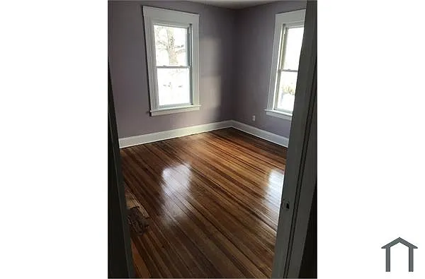 Building Photo - 354 Union Ave #1