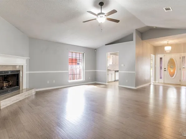 4004 Embers Lndg, Pensacola, FL 32505