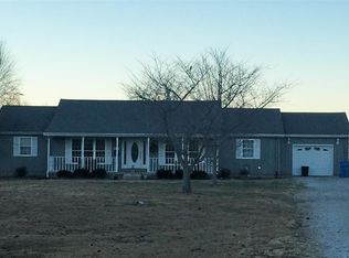 320 Wildwood Pt, Princeton, KY 42445