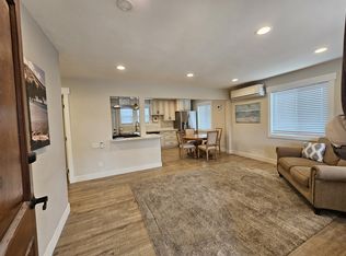 721 W 20th St, Costa Mesa, CA 92627